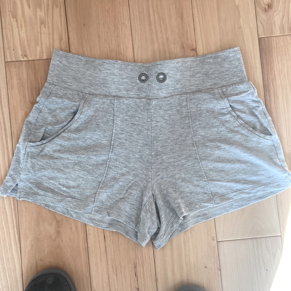 Athleta Restore shorts
